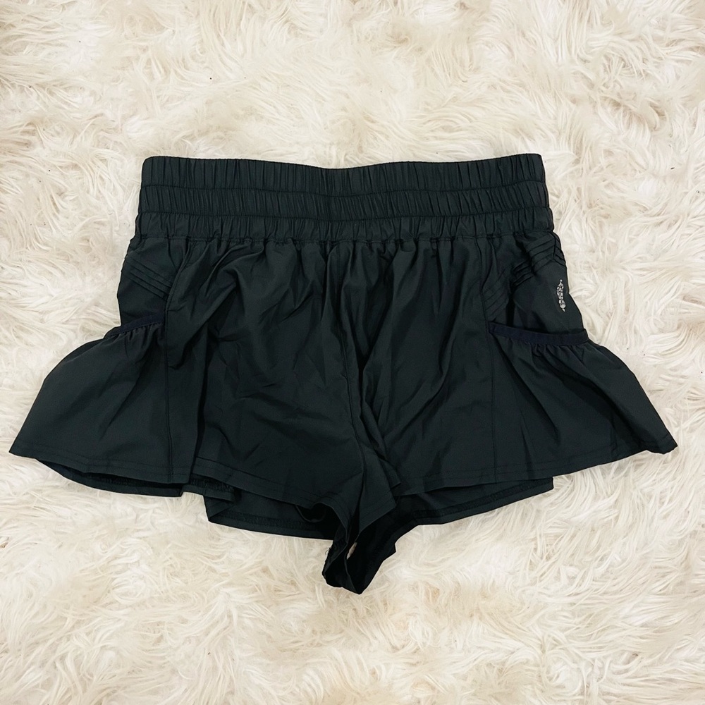 COPY - FREE PEOPLE GET YOUR FLIRT ON SHORTS💖✨